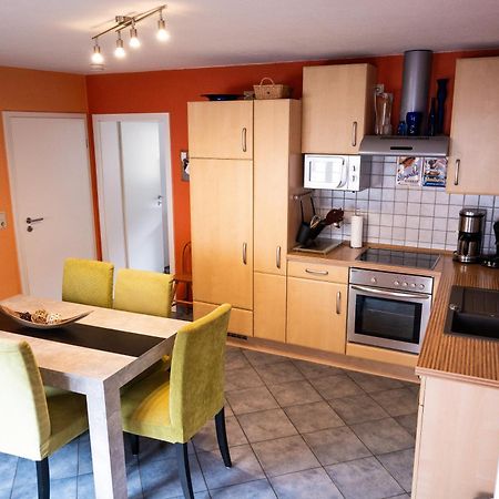 Ferienwohnung & Apartment Am Steinbrunnen Brauneberg Exterior foto