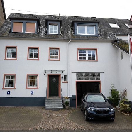 Ferienwohnung & Apartment Am Steinbrunnen Brauneberg Exterior foto